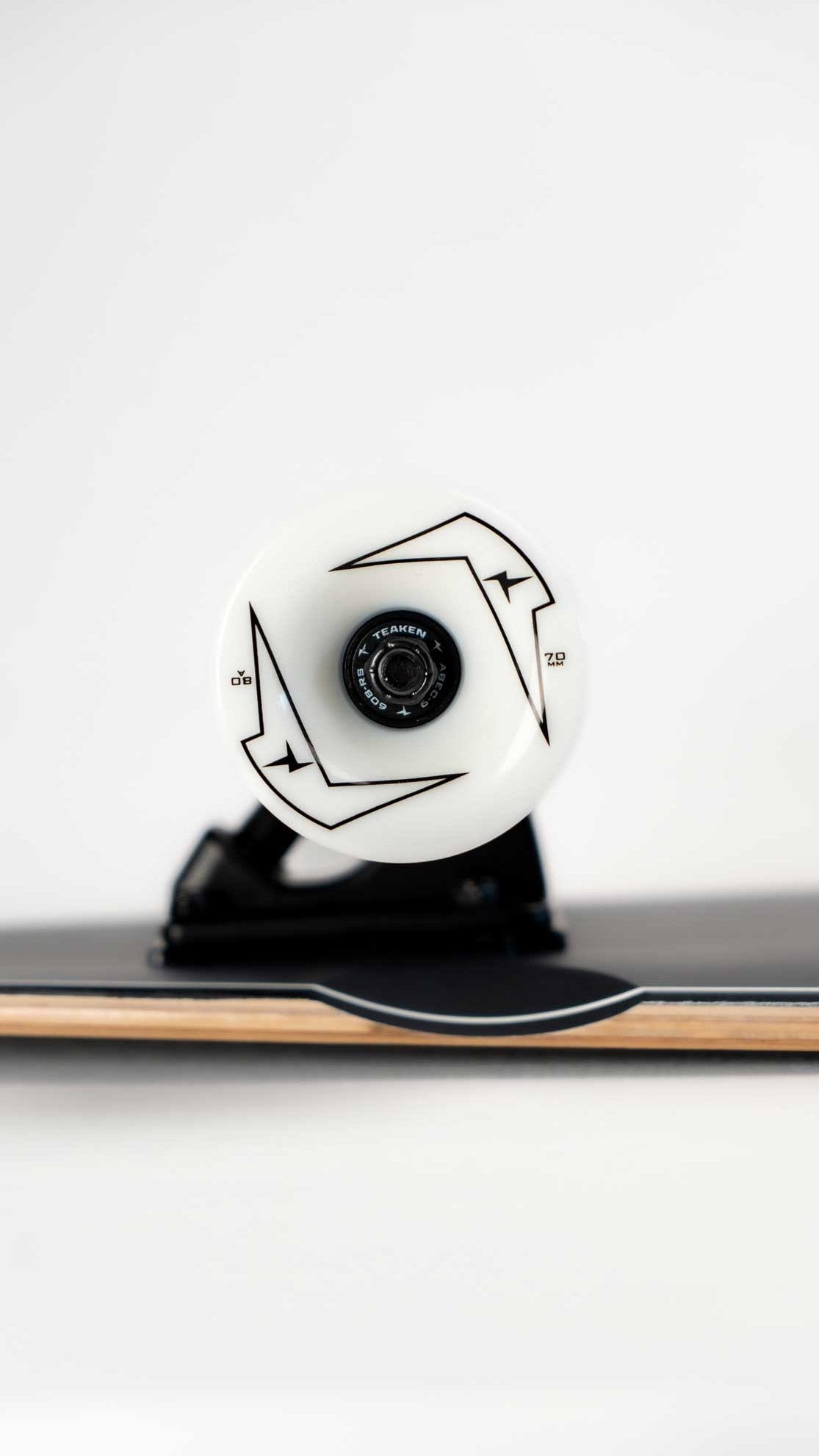 Carver Skateboard - White Wheels