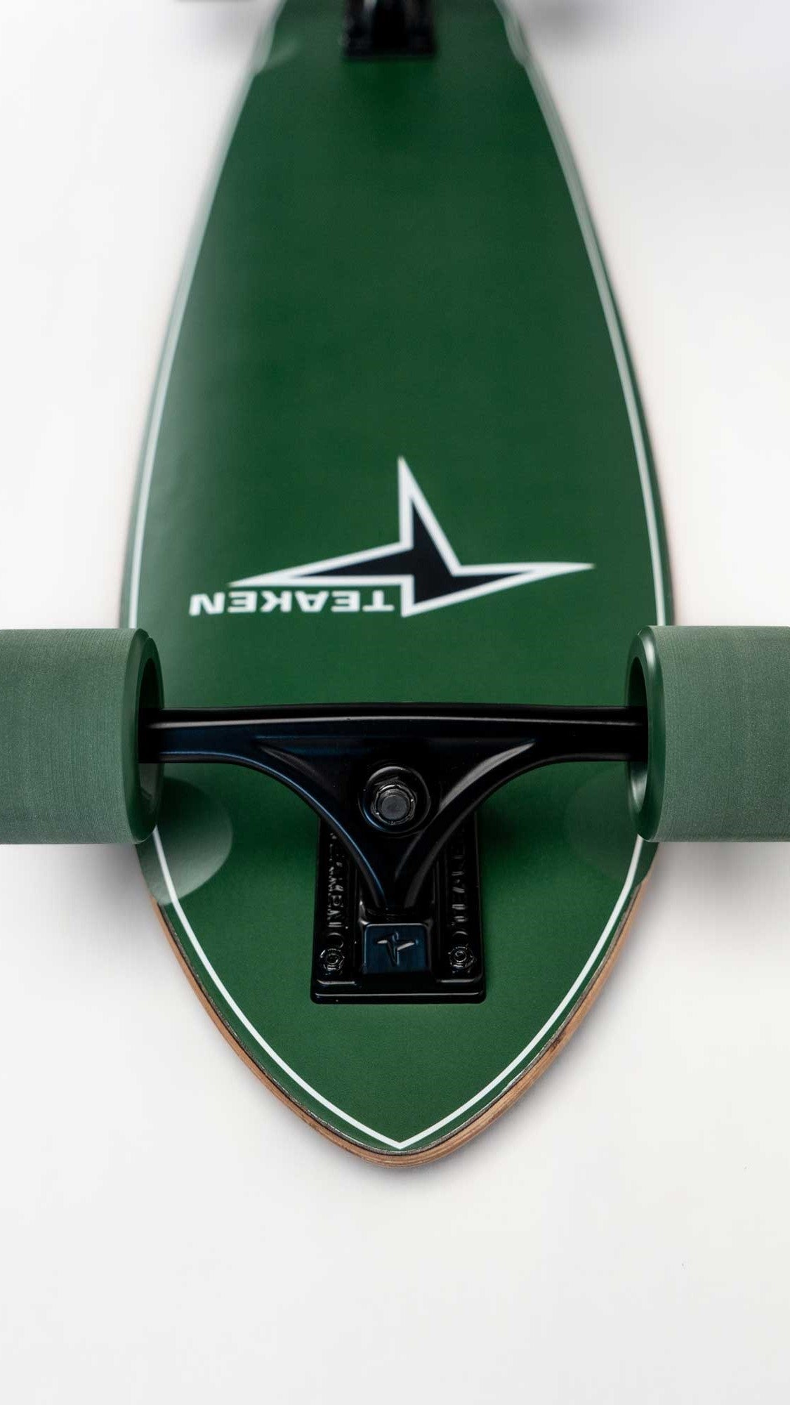 Carver Skateboard - Green Wheels